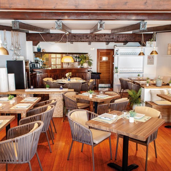 Melassa Restaurant Mandilego